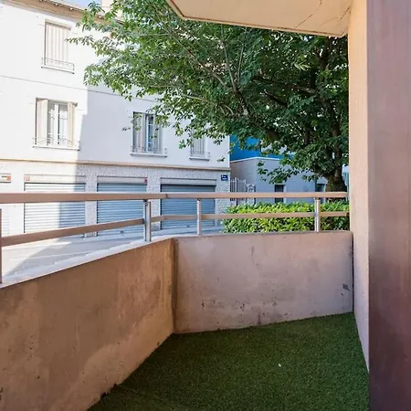 Plein Centre-ville T3 Refait A Neuf Apartment